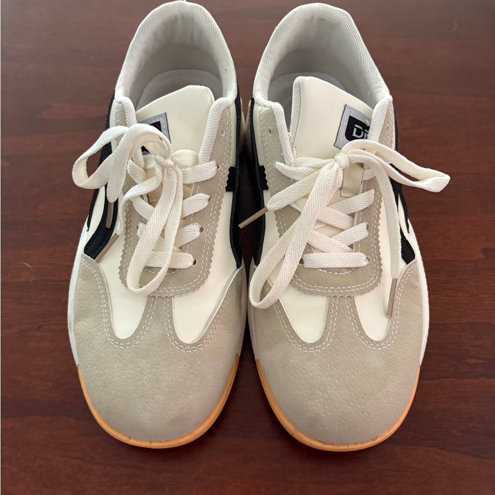 Women's White and Black Sneakers